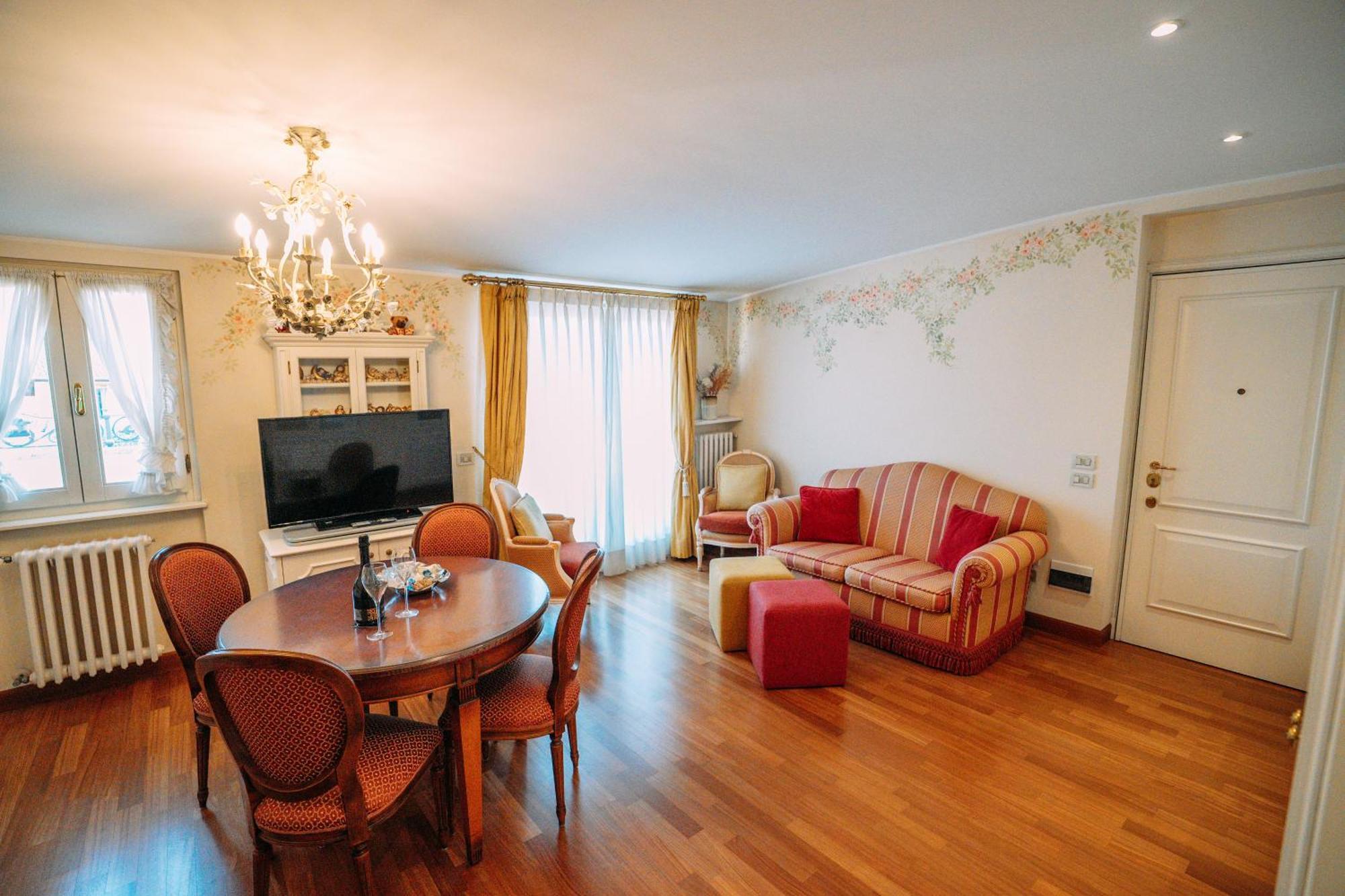 Suite Romantic Vista Lago Stresa Ngoại thất bức ảnh