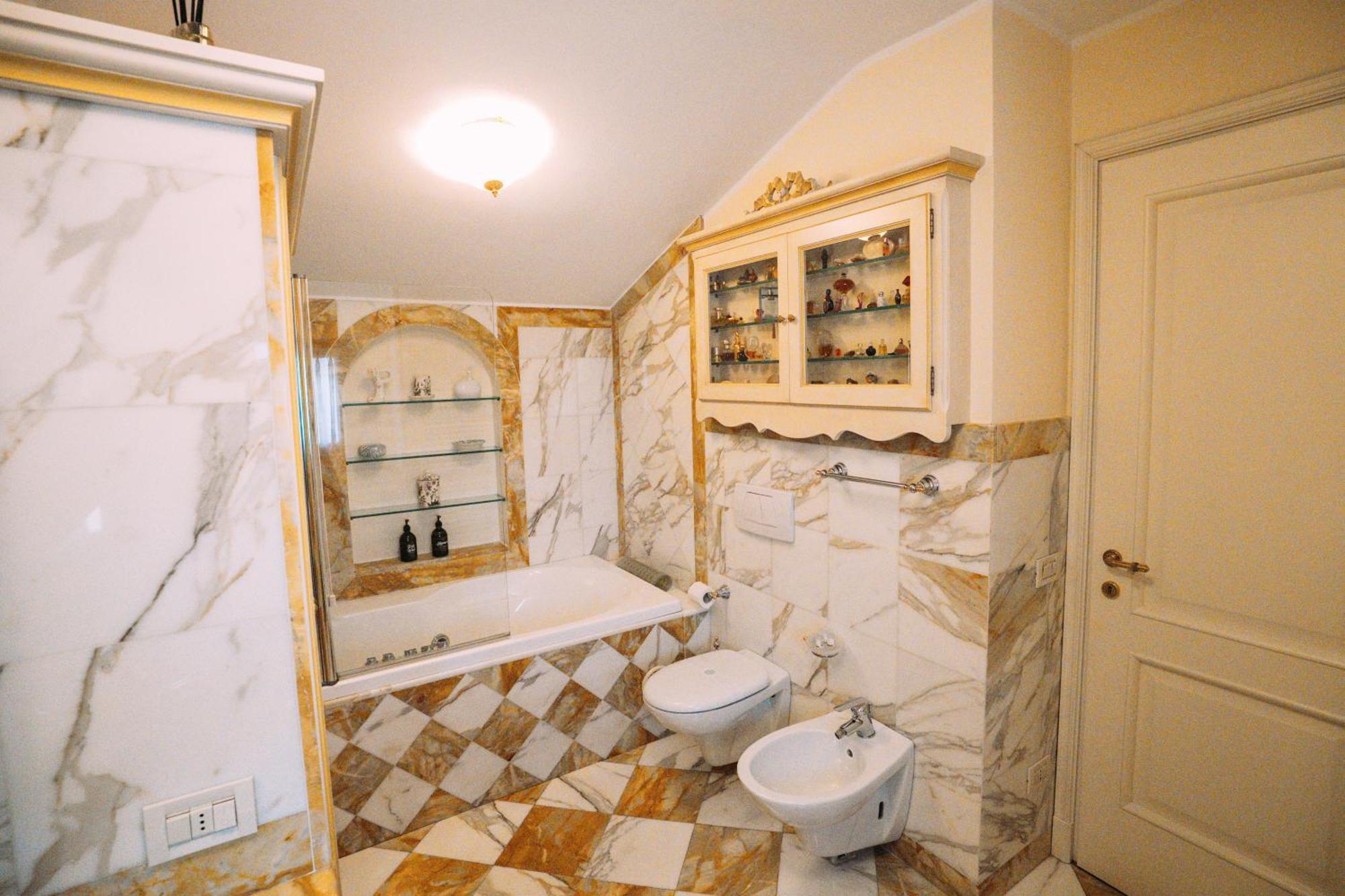 Suite Romantic Vista Lago Stresa Ngoại thất bức ảnh