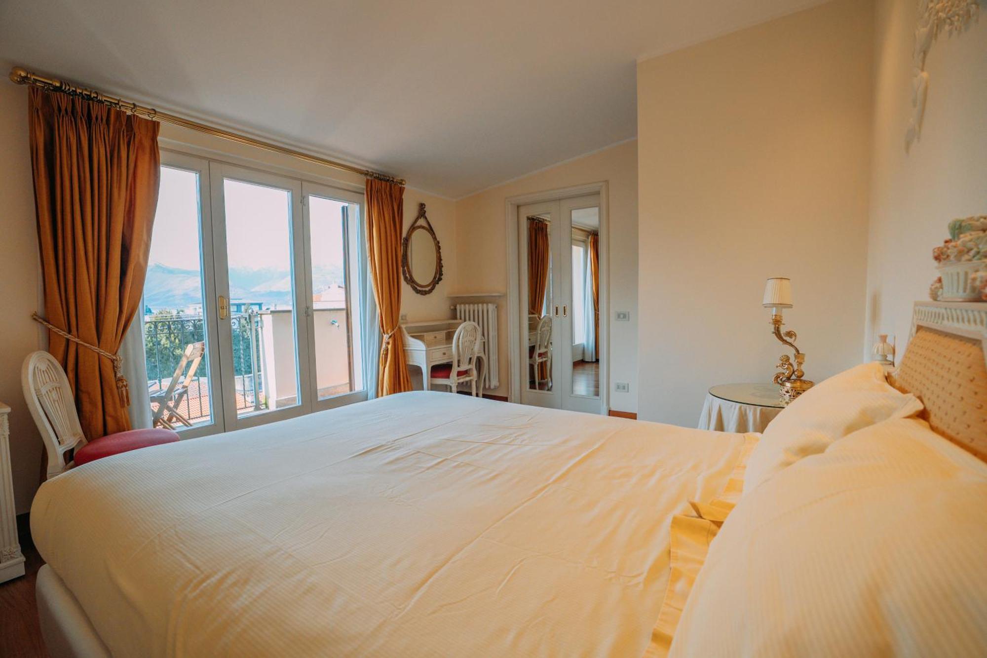 Suite Romantic Vista Lago Stresa Ngoại thất bức ảnh